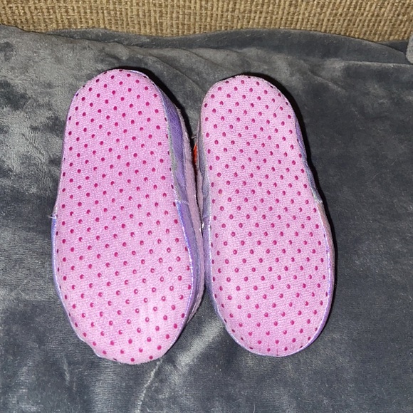 Baby foam slippers - Picture 2 of 3